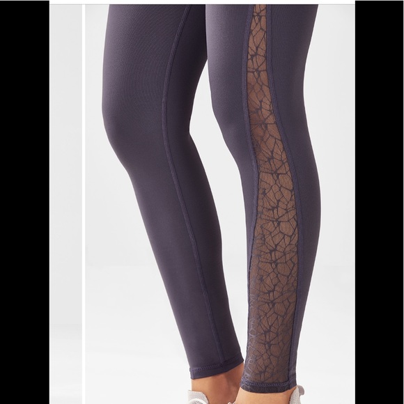 Fabletics Grey High-waisted mesh PowerHold legging - Picture 3 of 7